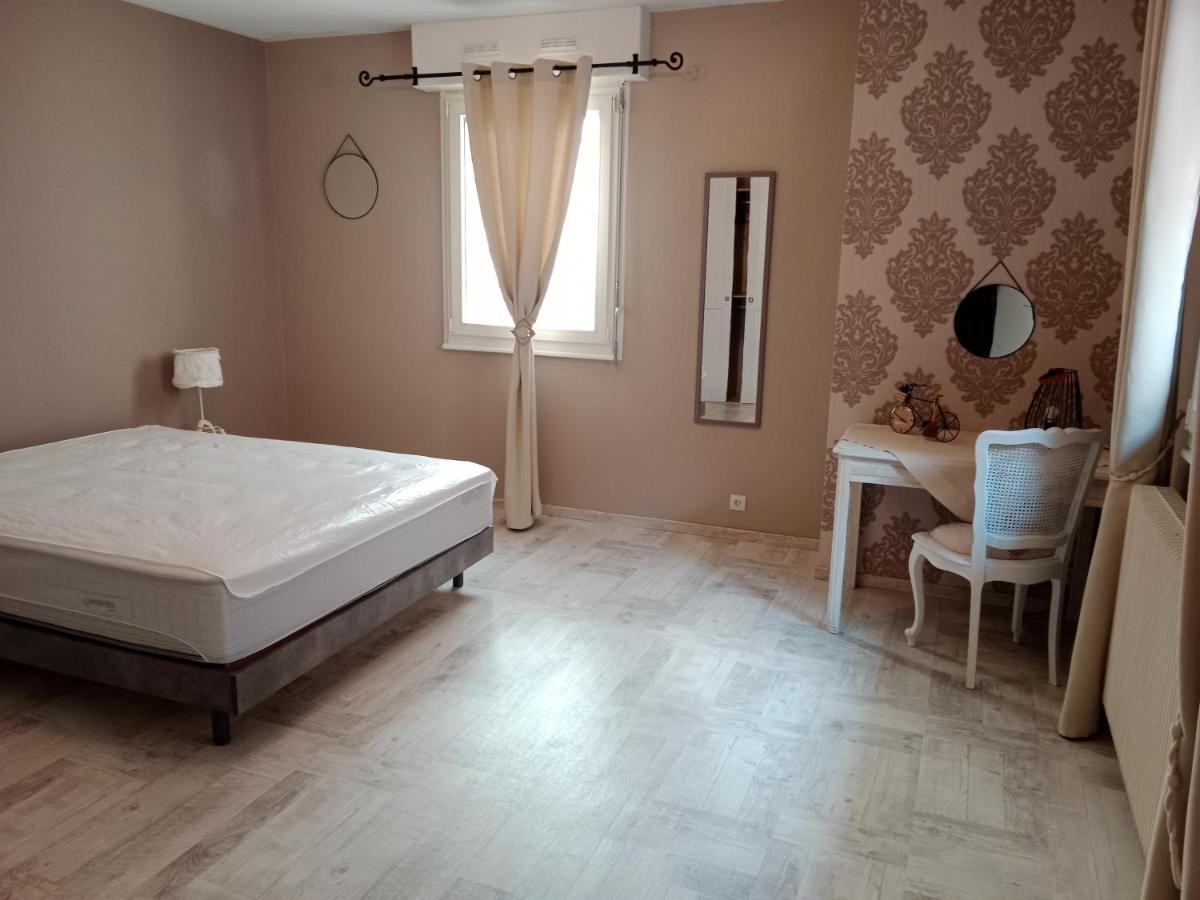 Au Repit Centre Thermes Luxeuil T3 Εξωτερικό φωτογραφία